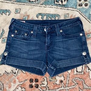 True Religion Horseshoe shorts sz 30